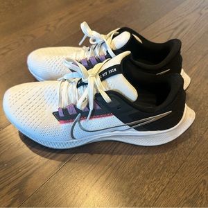 NIKE AIR ZOOM PEGASUS 38